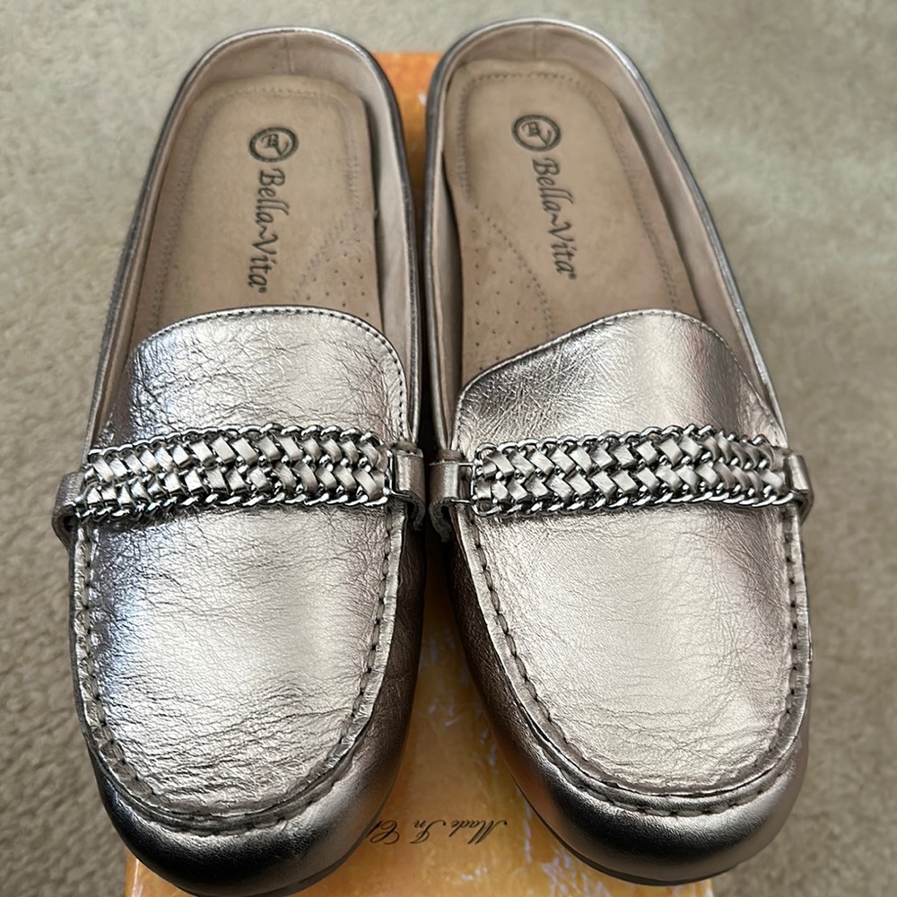 Bella Vita Silver Flats with metal Embellishments